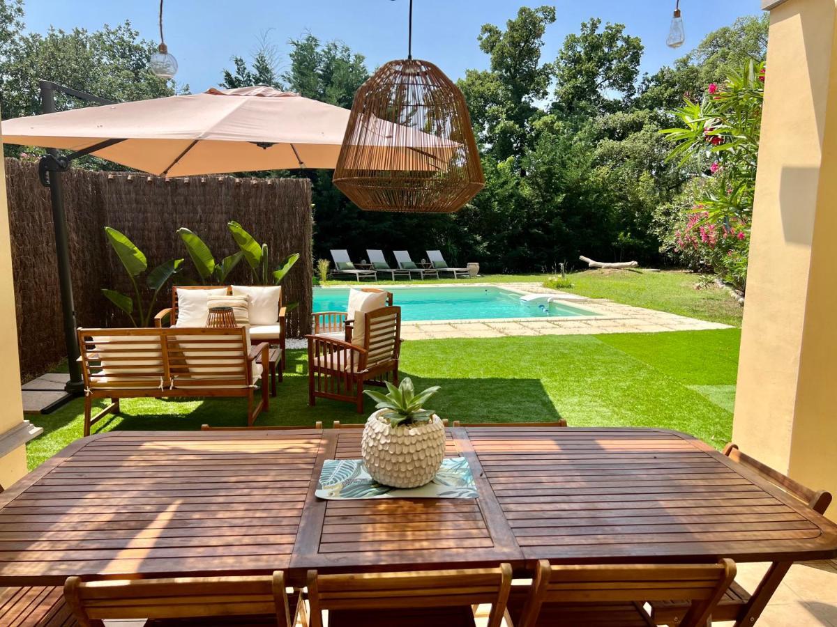 Holiday home Mas Du Cigalon *